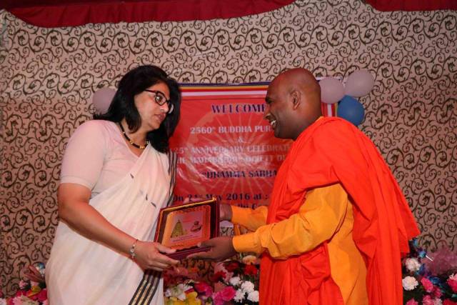 VC Gopa Sabharwal being felicitated at the Maha Bodhi Society Celebrations