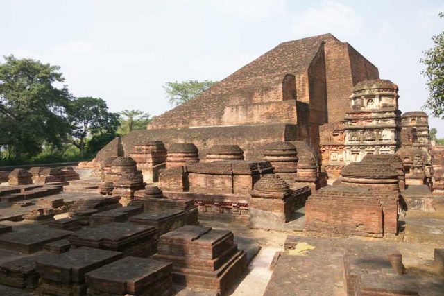A field trip to Nalanda World Heritage Site to study waste management practices at major tourist sites in Bihar