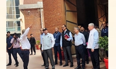 VISITS OF THE DIGNITARIES